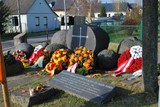 Gedenken beim Mahnmal für Roma & Sinti in Lackenbach