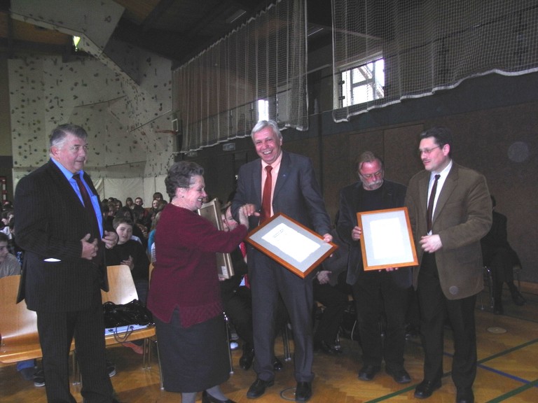  Univ. Prof. Dr. Dr. hc. Szabolcs SZITA, Frau Anna ROHRHOFER,  LAbg Bgm. Mag. Johann HEURAS, Direktor Herwig GRABSCHEIT, Direktor Erich GREINER 