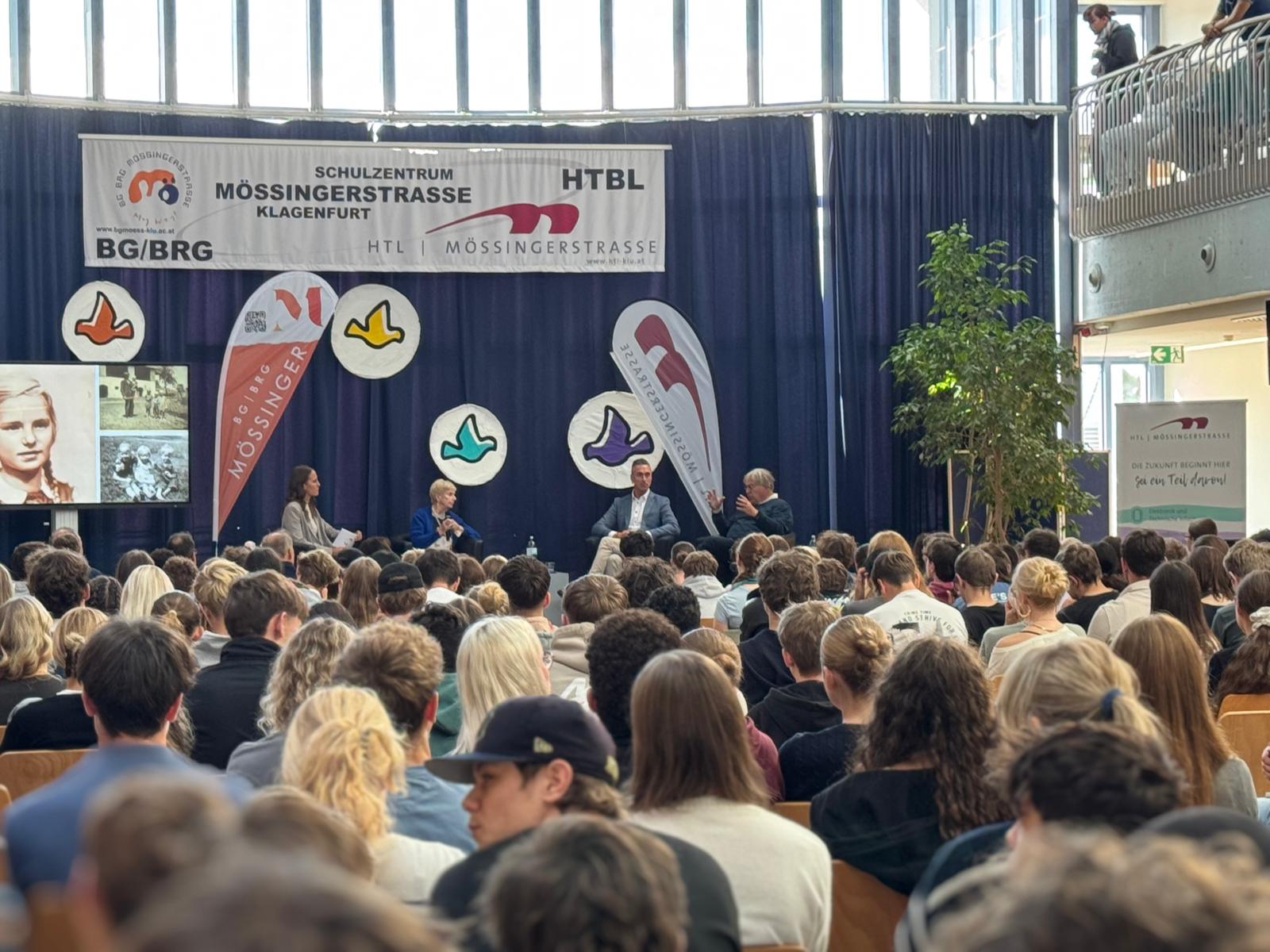 Podiumsdiskussion Foto BG Mössingerstraße