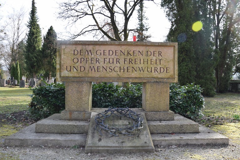 Widerstandsdenkmal am Kommunalfriedhof (c) Robert Obermair